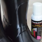 ¿Cómo cuidar botas de goma o caucho?