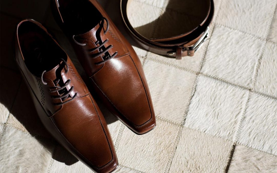 Tarrago Leather Dye: How to Paint Your Leather Shoes - Manhattan Wardrobe  Supply