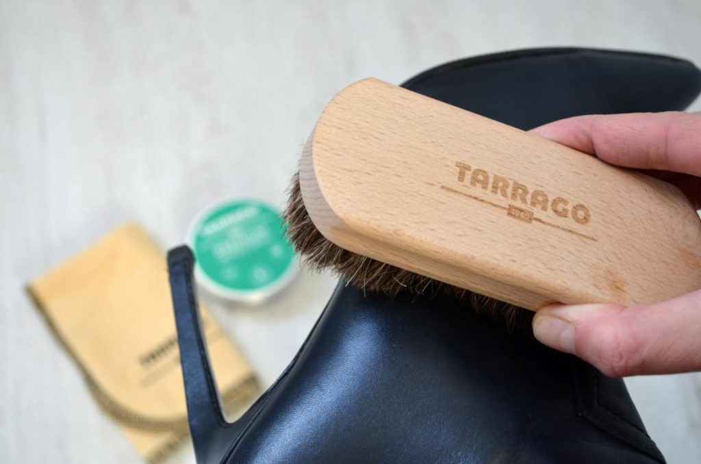 Tarrago Premium Delicate Cream - brush